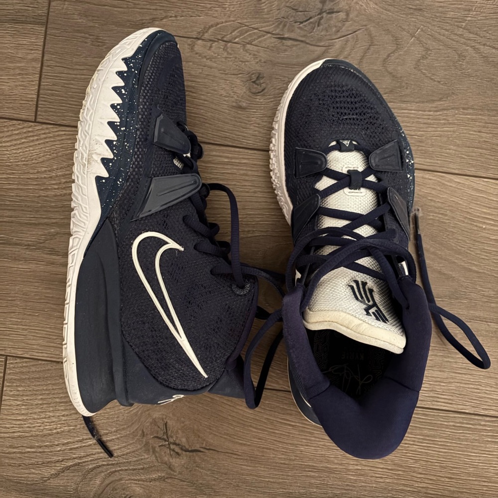 Nike navy blue Kyrie 7 basketball shoes